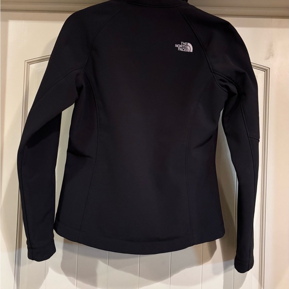 EUC The North Face Women’s Apex Bionic Jacket Small - Picture 3 of 6
